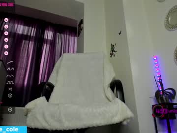 girl
        katie_cole cam image #230894