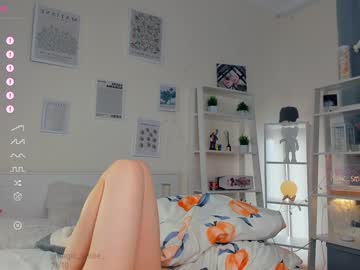 girl
        _magic_smile_ cam image #3535408