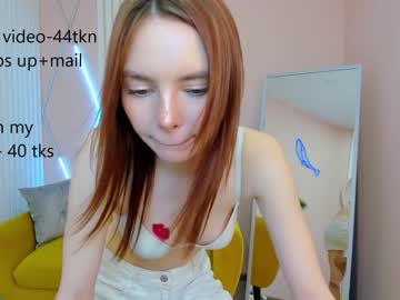 girl
        carly_coy cam image #59962