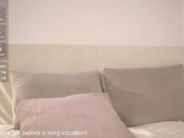 girl
        honeyyykate cam image #3694044