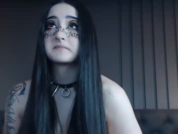 girl
        charlotte_germanotta_ cam image #1444259