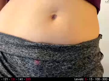 girl
        its_lily cam image #647891