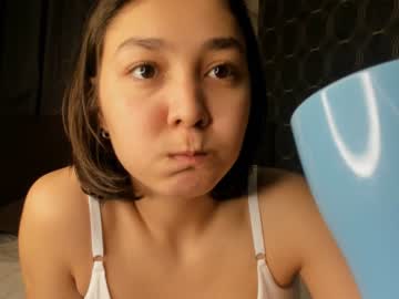 girl
        jeanfrancoa cam image #1911736