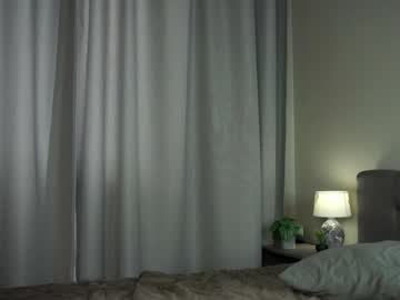 girl
        _hihoney_ cam image #3246694