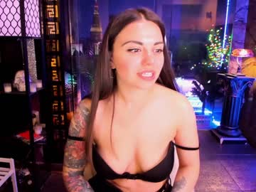 girl
        alma_pearl cam image #676829