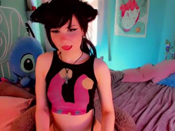 girl
        ronnie_neko cam image #1093852