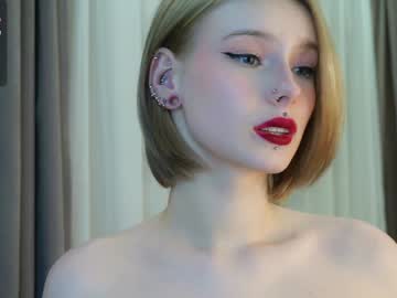 girl
        odeliabrownell cam image #3482729