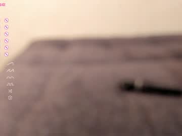 girl
        conniesperry cam image #1833282