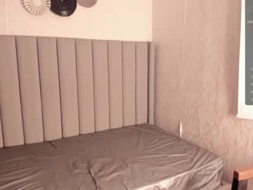 girl
        saraymonroe cam image #2425147