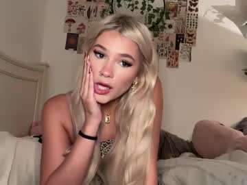 girl
        babymorgann cam image #3572235