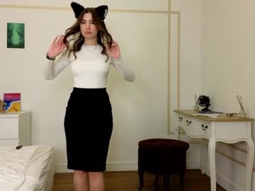 girl
        fannydowlen cam image #2898976