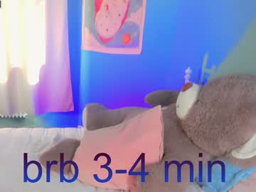 girl
        ronnie_neko cam image #1060176