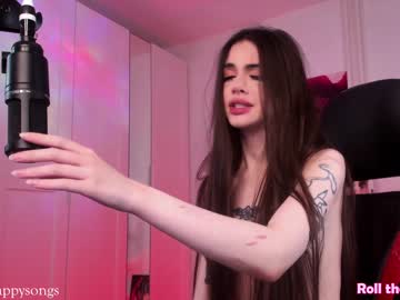girl
        lastdawn cam image #1884330
