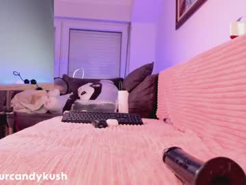 girl
        candy_kush1 cam image #3092139