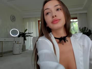 girl
        tiffanyhouston_ cam image #4592880