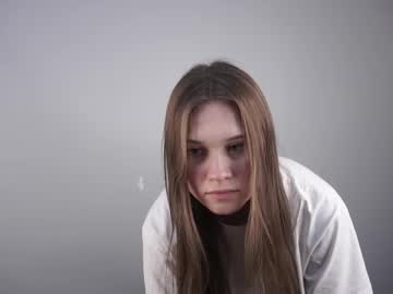 girl
        bananini_anallove cam image #4613119