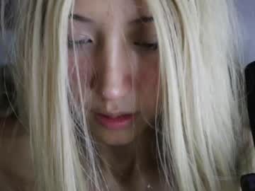 girl
        wendy_daniela cam image #2612467