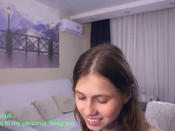 girl
        maydacarls cam image #2568928