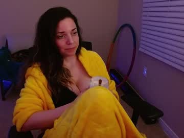 girl
        thekittykatbar cam image #2455479
