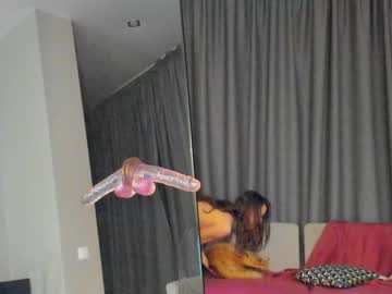 girl
        _meganmeow_ cam image #617357