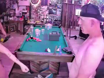 couple
        wild_thingz61 cam image #1336508
