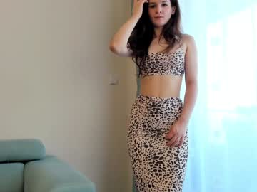 girl
        elaanna cam image #3208536