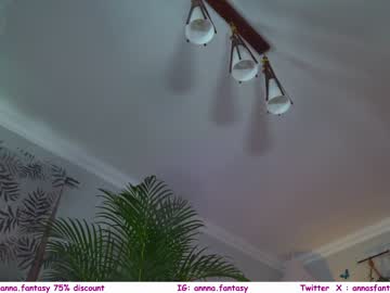 girl
        the_pussy_boulevard cam image #1744097
