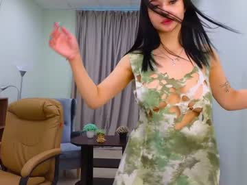 couple
        amy_blush_ cam image #1266119