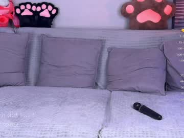 girl
        blush_mikki cam image #3750757