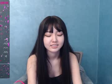 girl
        chanlia cam image #284645