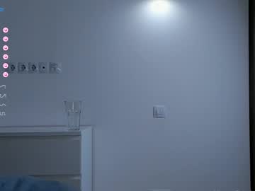 girl
        uwunikaa cam image #1952463
