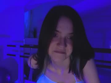 girl
        kaworuna cam image #1330135