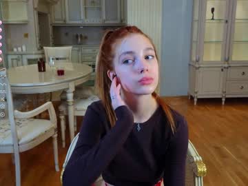 girl
        shirleywhitney cam image #1785553