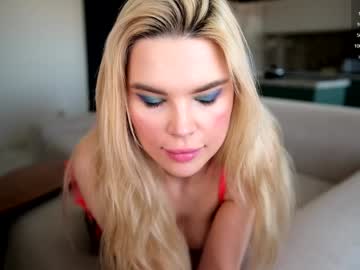 girl
        love_you_to123 cam image #3031450