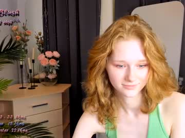 girl
        navy_blush cam image #2305339