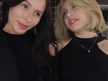 girl
        yononeey cam image #3075279