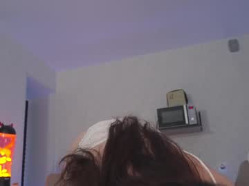girl
        kateuwugirl cam image #4243943