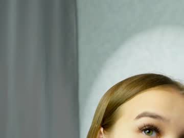 girl
        yeepshyy cam image #2726922