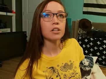 girl
        anabelleleigh cam image #4421295