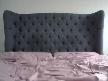 girl
        eatmypie69 cam image #2376254