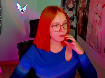 girl
        margaret_red cam image #3557539