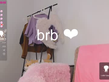 girl
        small_blondee cam image #173624