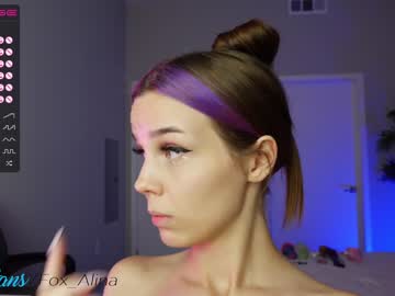 girl
        fox_alina cam image #1035218