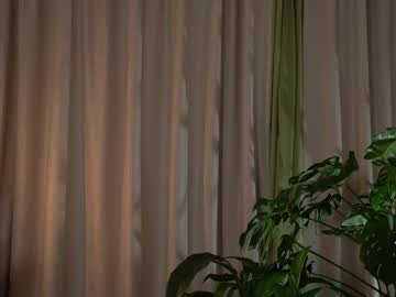girl
        mariabelly cam image #4217308