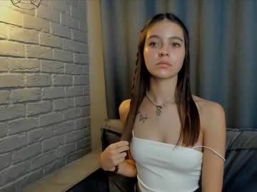 girl
        sarahcarrter cam image #1596838