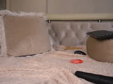 girl
        princessasiana cam image #137822