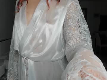 girl
        jennifer_ewans cam image #1768759