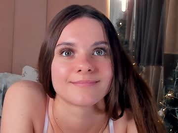 girl
        lorettadunnell cam image #3884506