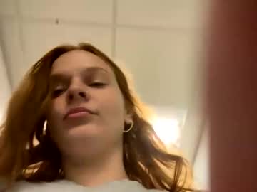 girl Webcam Girls Sex Thressome And Foursome with karmacold