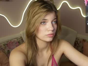 girl
        victoriabeverly cam image #3955290